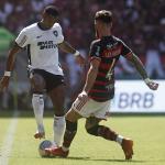Empresa contratada por Textor aponta gol irregular do Botafogo contra o Flamengo