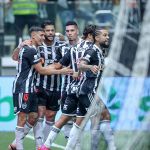 Comentarista da Globo se derrete por 'estilo Milito' no Atlético: 'Delícia de ver'