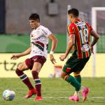 Jovem da base ‘passa no teste’ e pode ser surpresa do Fluminense diante do Atlético