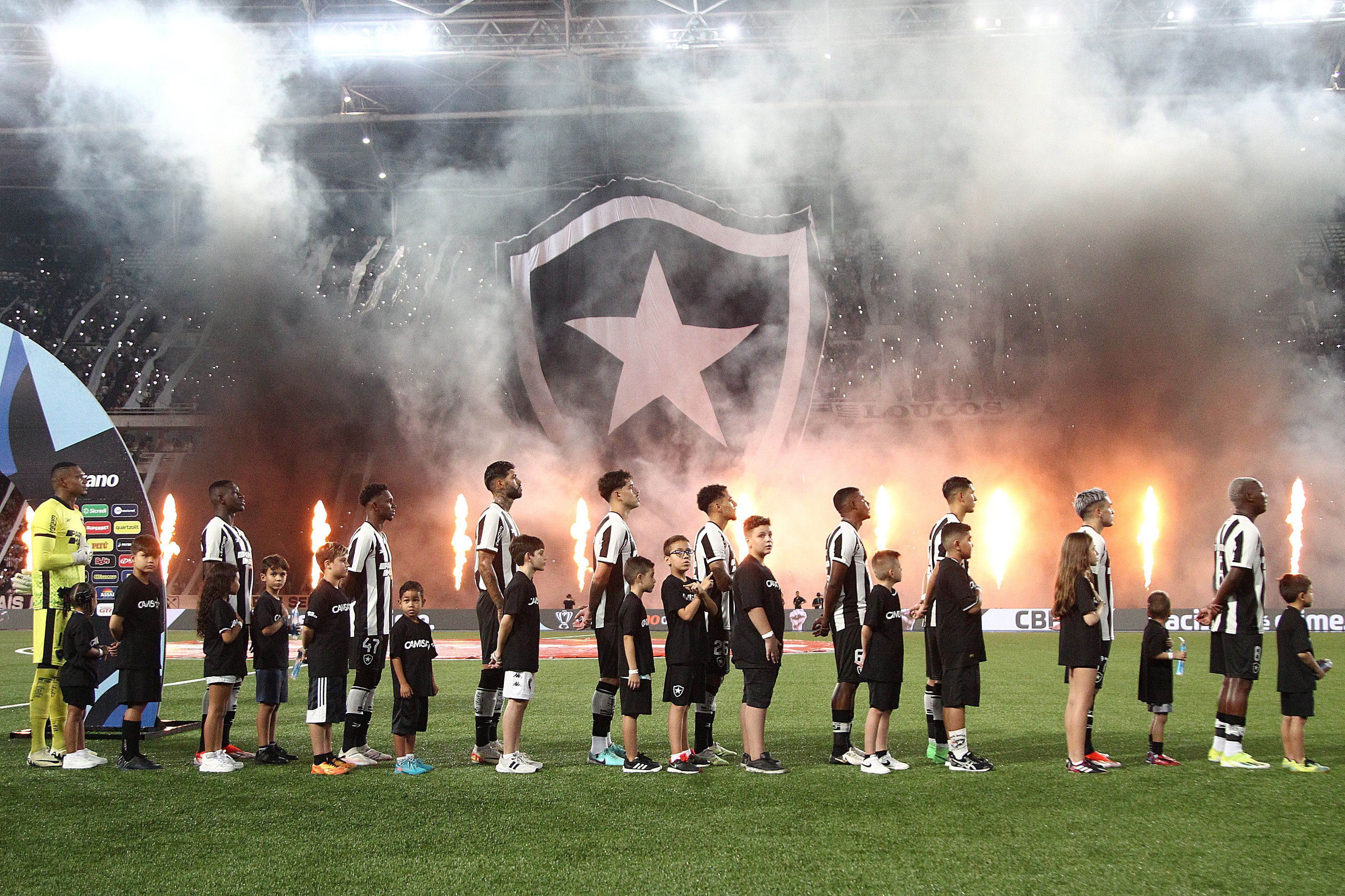 Shows, vendas e performance: entenda o salto de 258% nas receitas do Botafogo