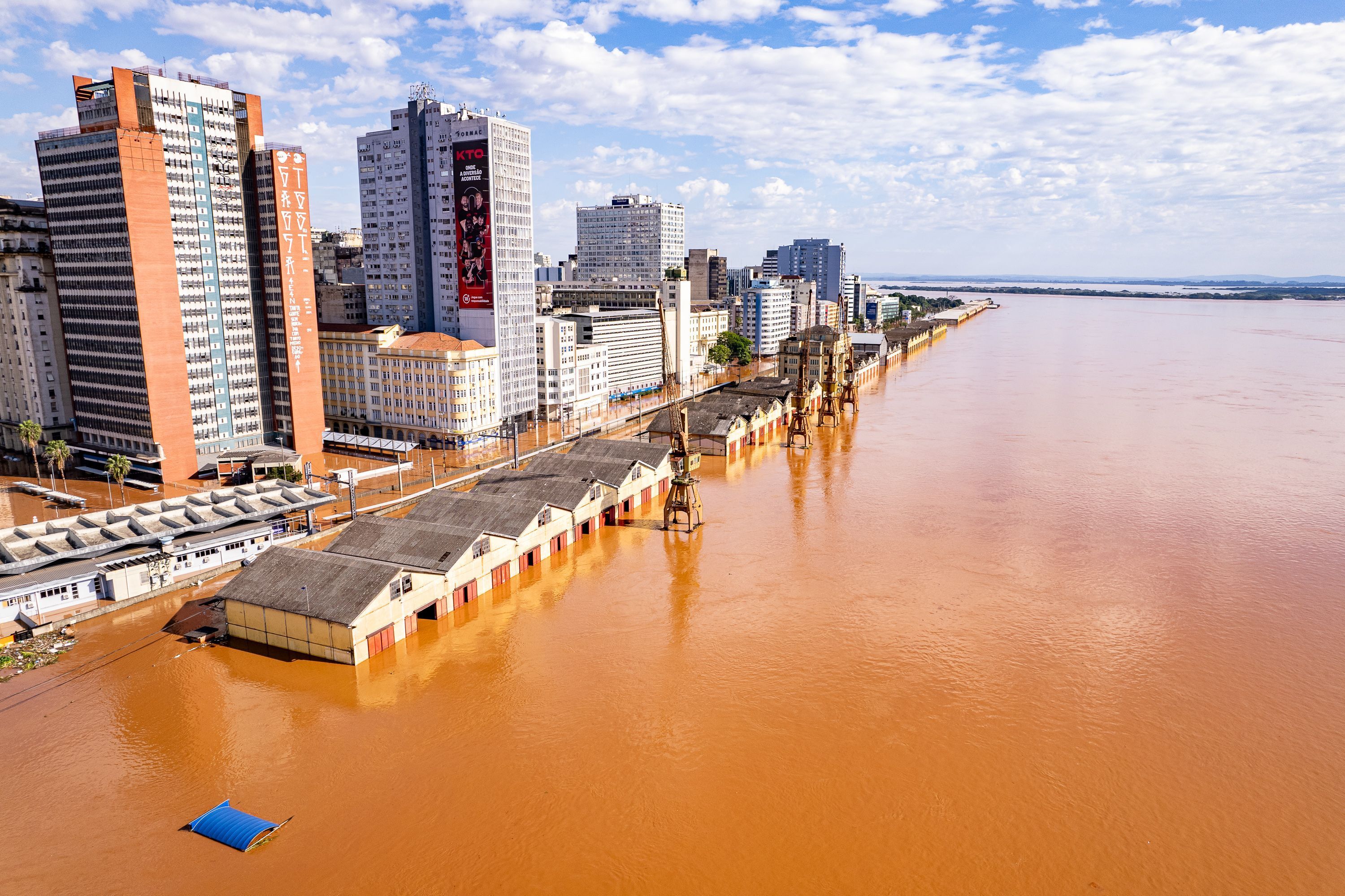 Tragédia no RS: mais de 450 mil pessoas estão sem energia; 649 mil continuam sem água