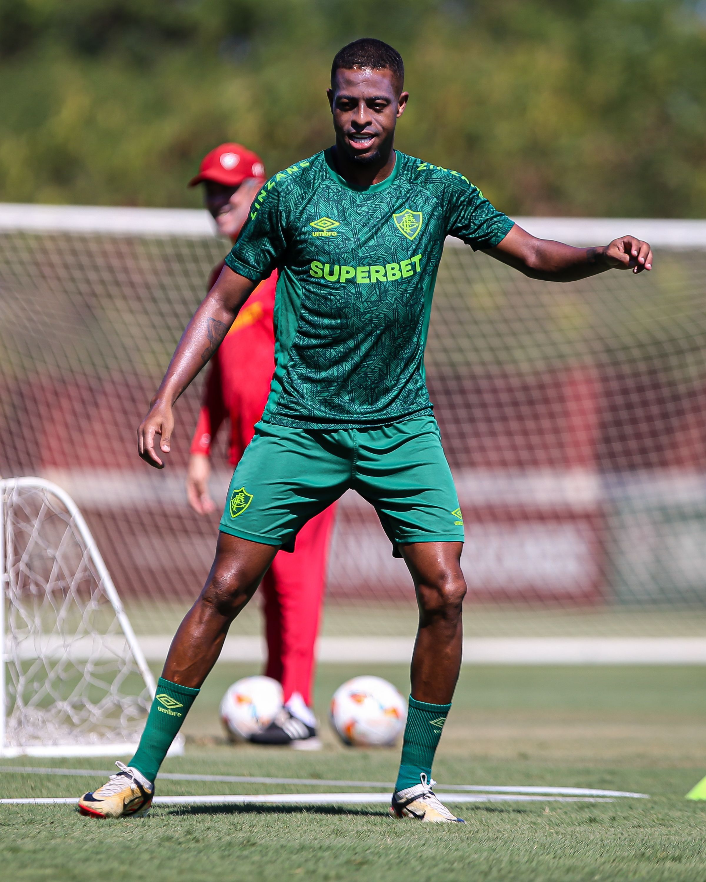 Fernando Diniz terá importante reforço para duelo do Fluminense na Libertadores