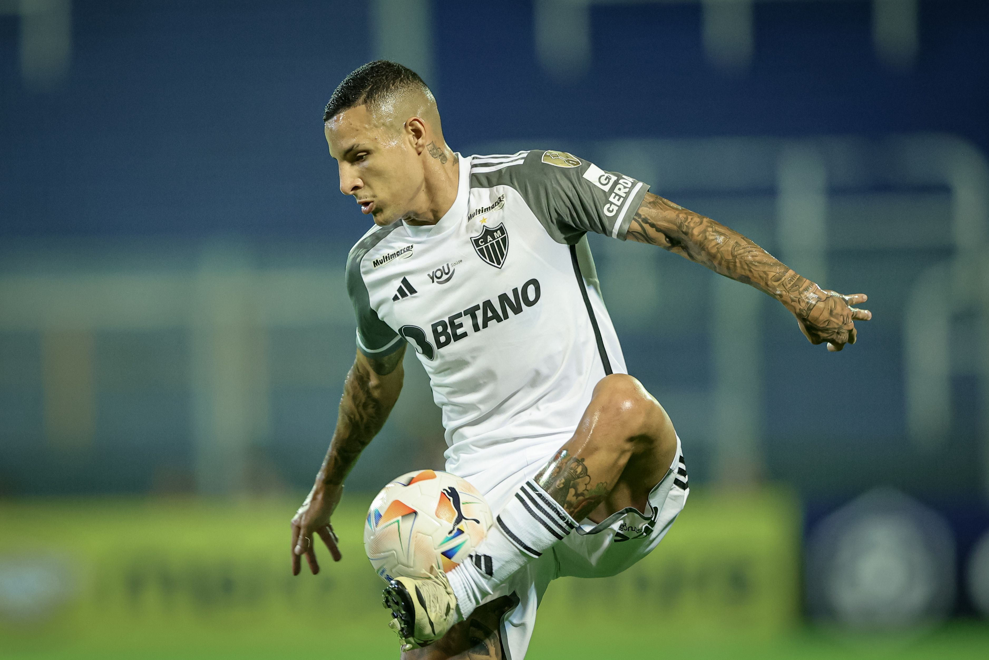 Arana, do Atlético, fará campanha de arrecadação em prol do RS; entenda