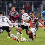 Torcedor do Colo-Colo é flagrado fazendo gestos racistas contra o Fluminense