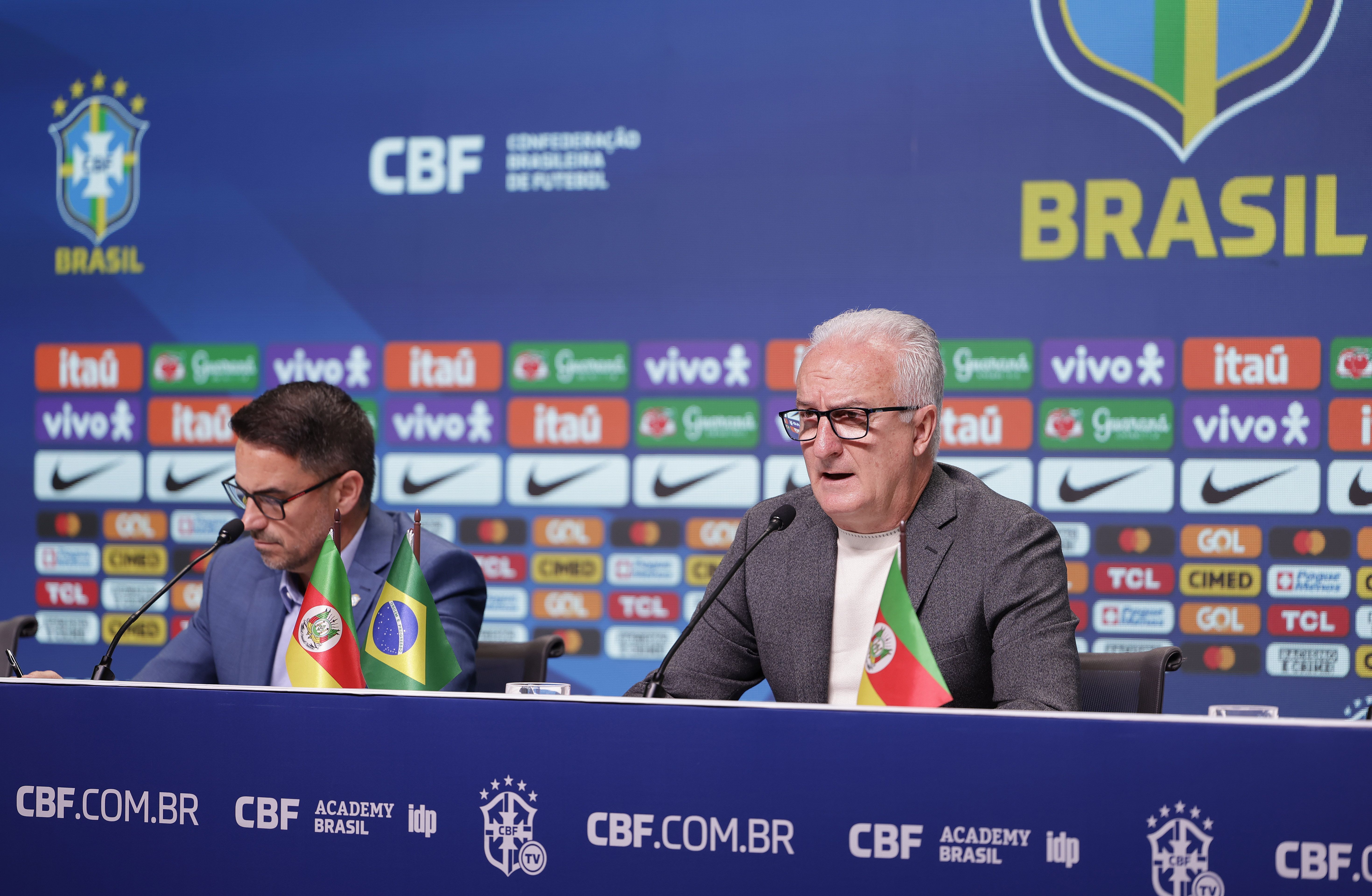 Fim de trajetória? Dorival fala sobre deixar volante Casemiro fora da Copa América