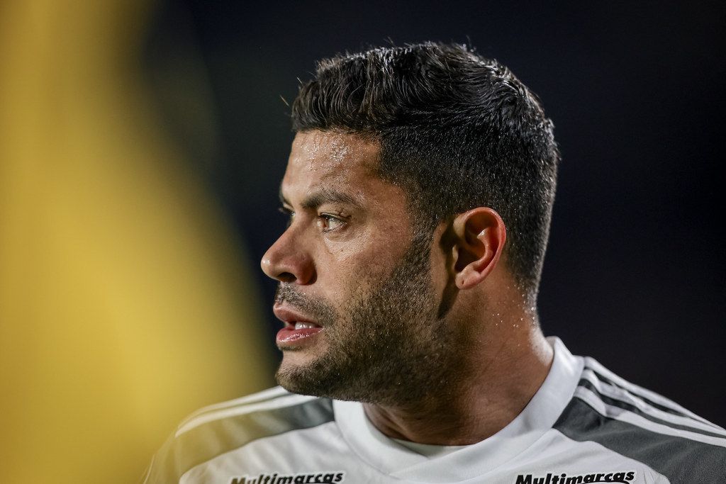Hulk relembra ano vitorioso ao falar de jejum de gols pelo Atlético