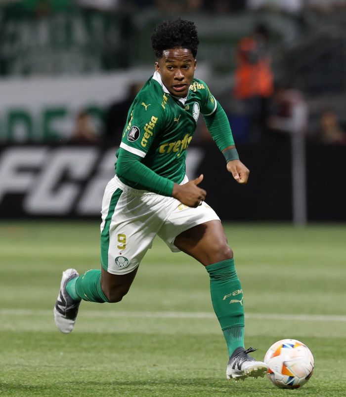 Endrick, do Palmeiras, em jogo contra a equipe do Independiente Del Valle, durante partida válida pela fase de grupos, da Copa Libertadores