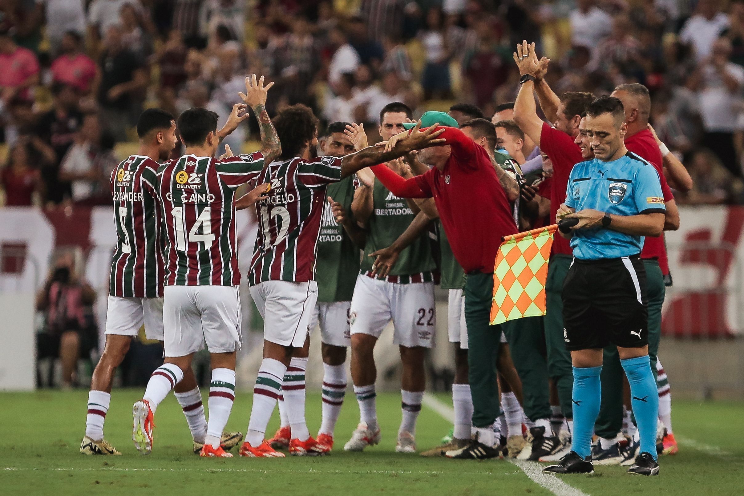 Fluminense vence o Cerro, se classifica e garante liderança do grupo na Libertadores