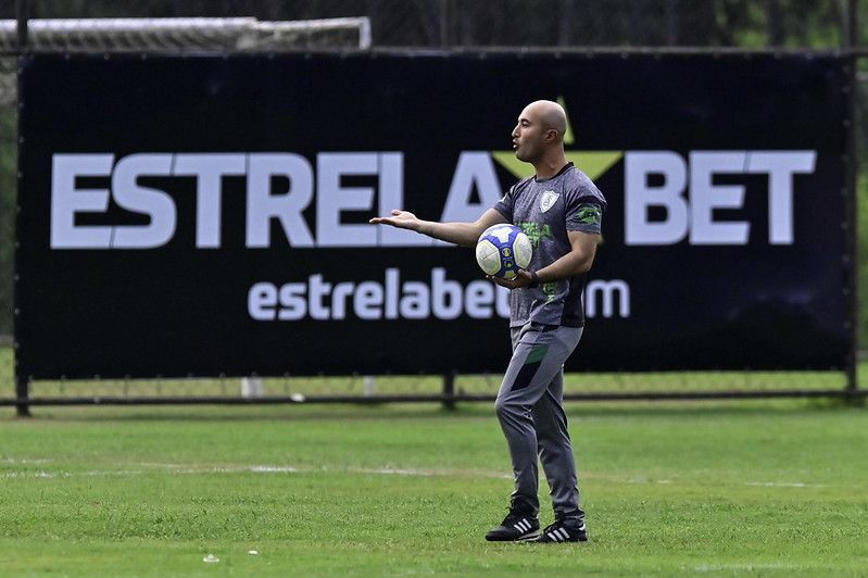 Escalação do América: Cauan de Almeida muda ataque para jogo com o Guarani pela Série B
