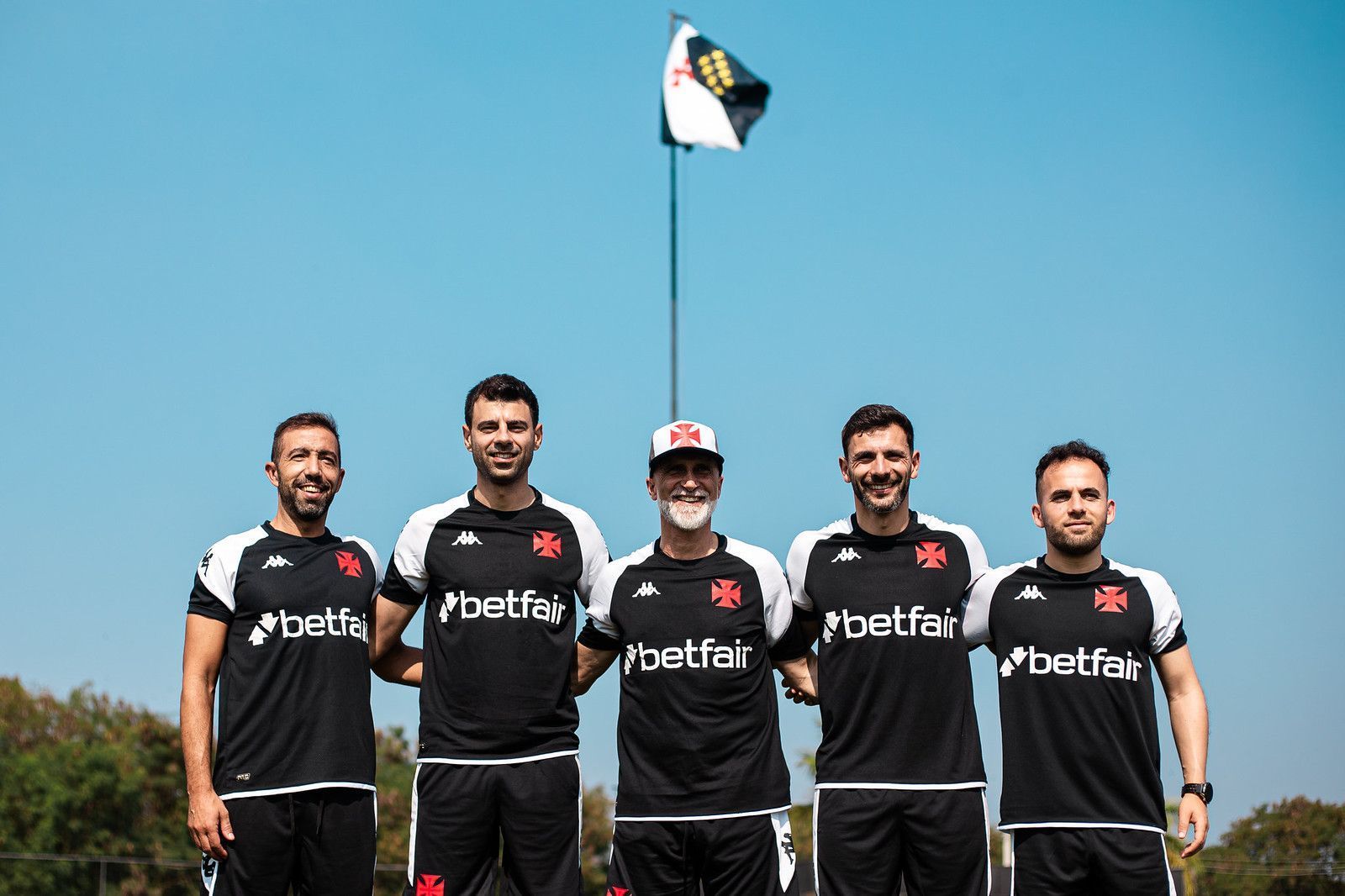 Novo técnico, Álvaro Pacheco comanda primeiro treinamento no CT do Vasco