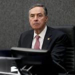 Barroso cita união homoafetiva e diz que alguns temas 'não podem depender do processo político majoritário'