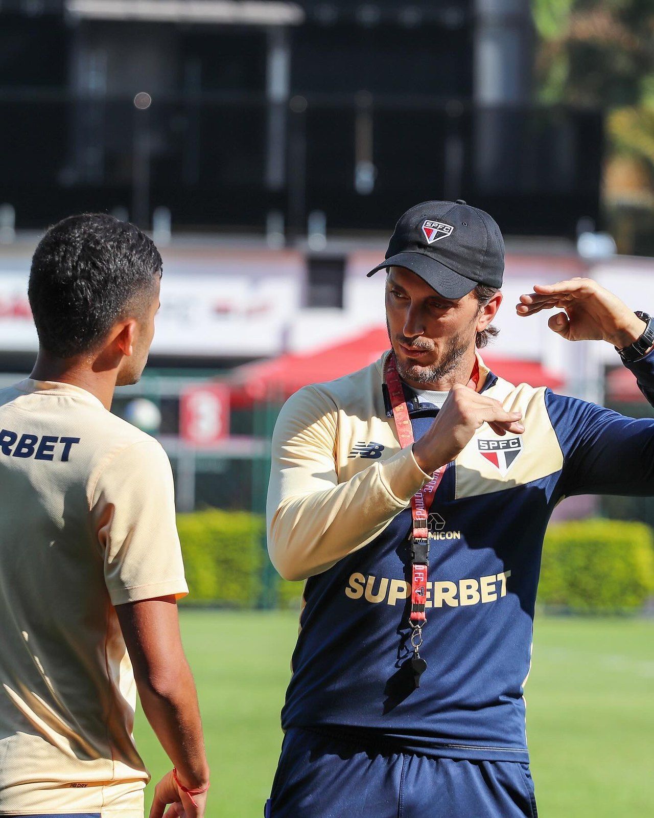 São Paulo x Nacional-URU: veja prováveis escalações para jogo na Libertadores