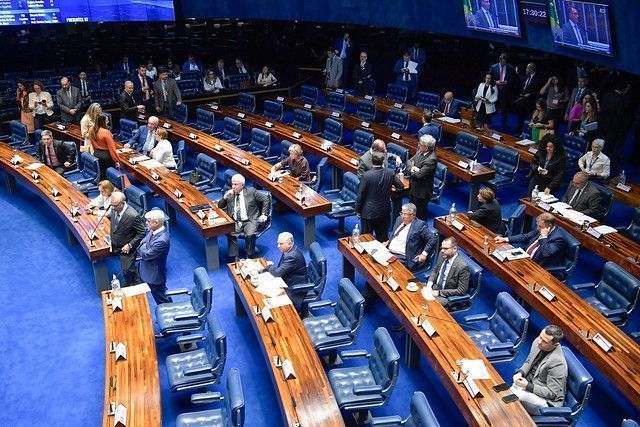 CCJ do Senado aprova projeto que pode legalizar bingos, cassinos e o jogo do bicho