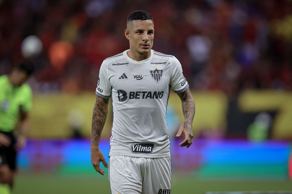 Arana monta jogador ideal com atletas do Atlético; veja as escolhas