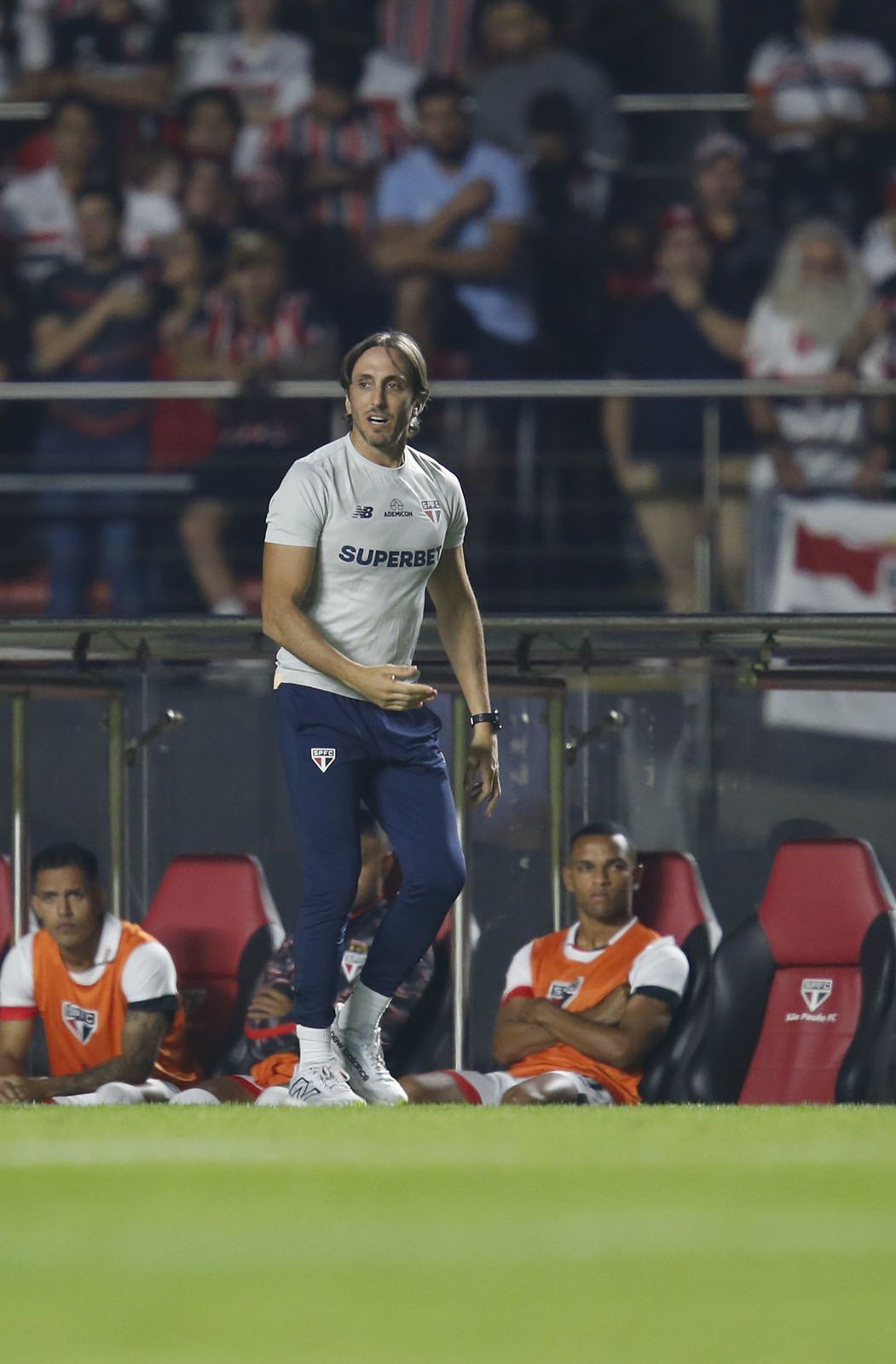 Invicto, Zubeldía projeta brigar por tudo no São Paulo