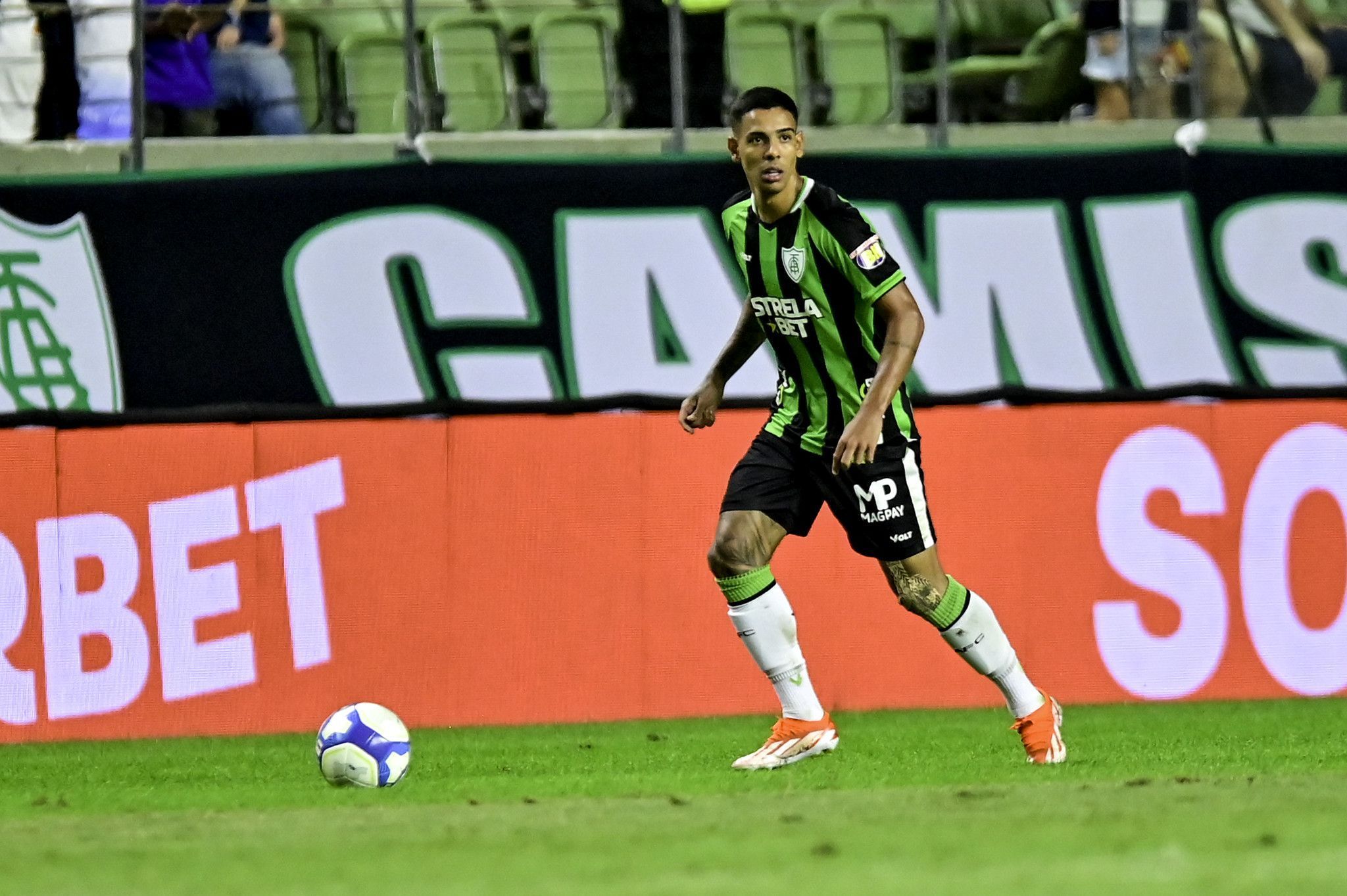 Titular do América inicia transição e se aproxima de retorno na Série B