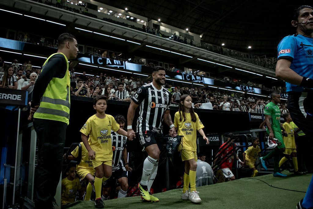 Como Hulk, do Atlético, reagiu ao sorteio das oitavas de final da Libertadores