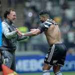 Milito comemora fim de jejum de Hulk no Atlético e faz previsão