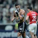 Hulk quebra jejum pelo Atlético e alcança marca de Pelé e Zico
