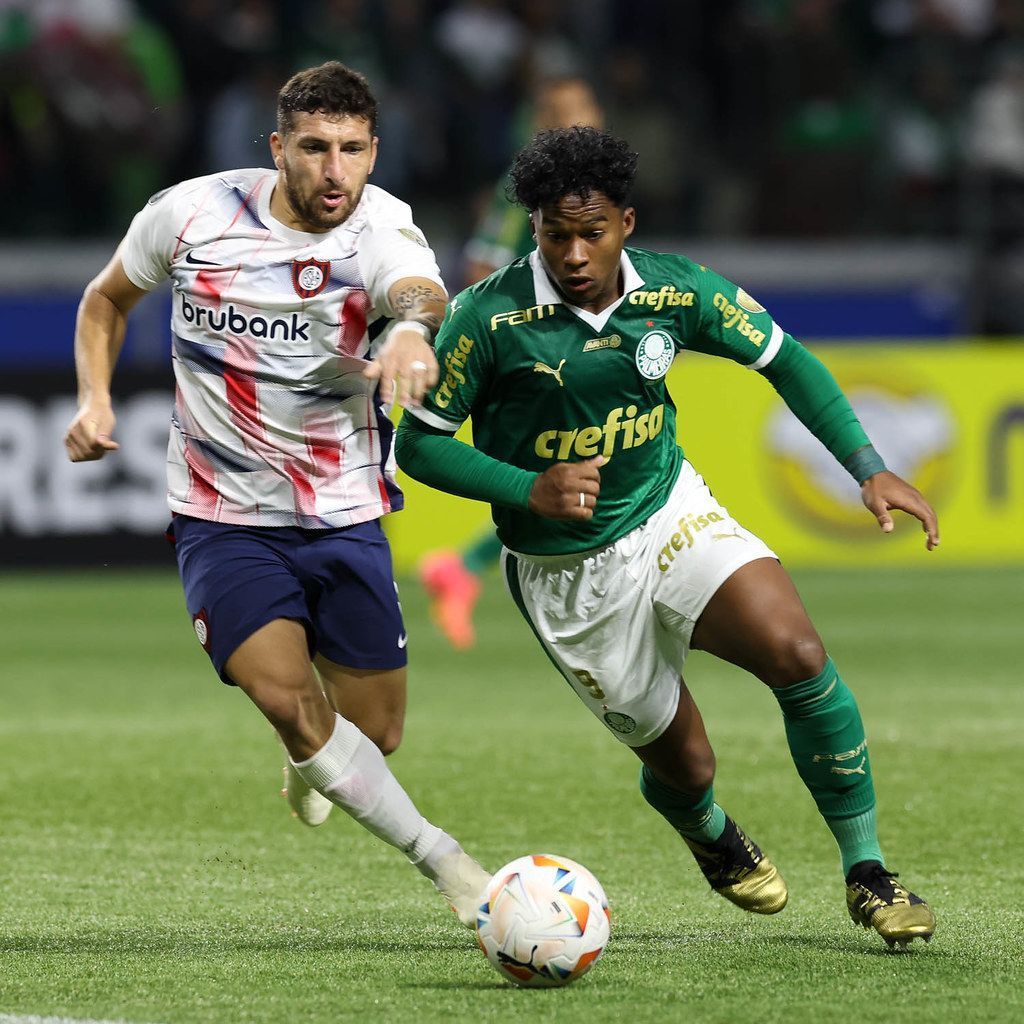Na despedida de Endrick, Palmeiras cria pouco e empata com o San Lorenzo