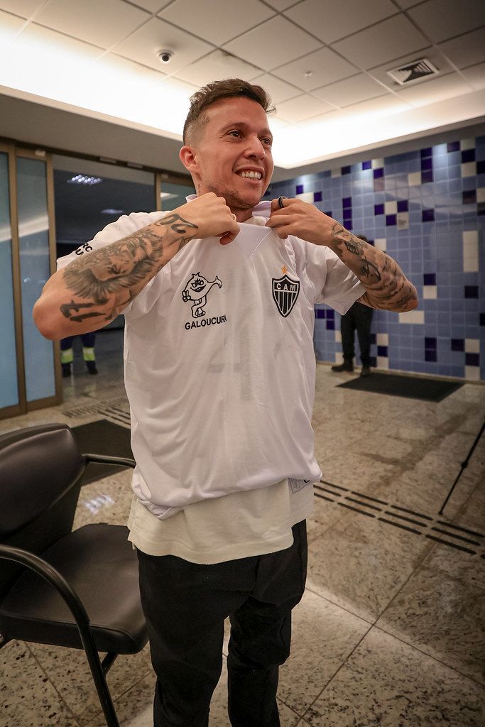 Reforço do Atlético, Bernard negocia com empresa alemã; entenda