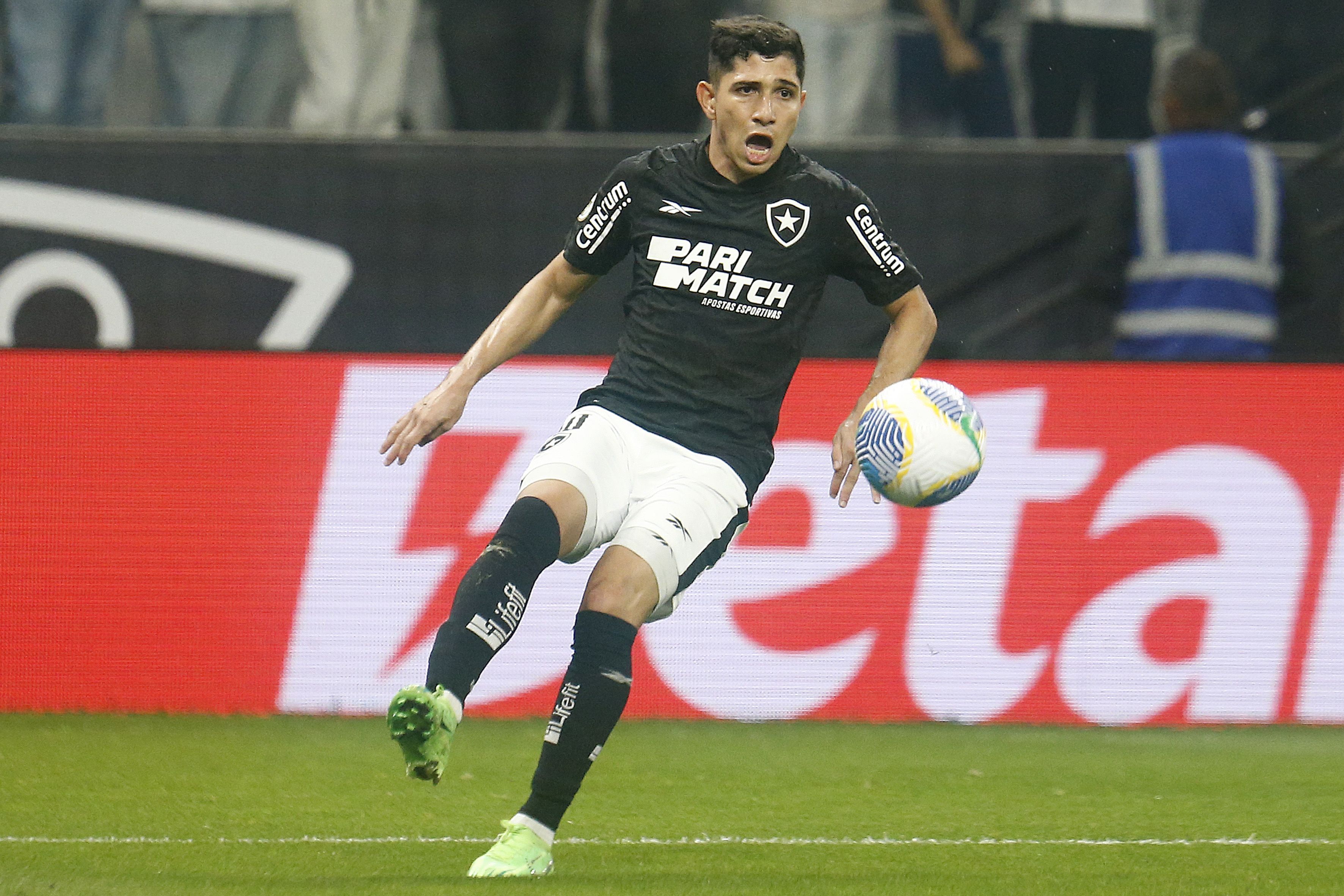 Copa América: saiba quais jogos Savarino poderá desfalcar o Botafogo