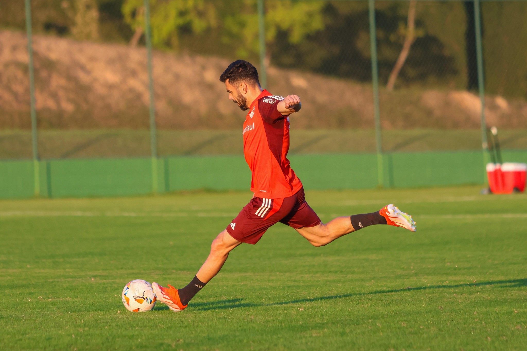 Escalação do Internacional: Colorado conta com retorno de meia para enfrentar o Atlético-GO