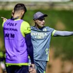 Ex-Cruzeiro se recupera e volta a ser relacionado para jogo do América na Série B