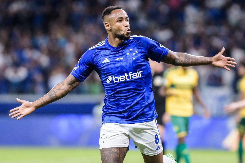 Cruzeiro mantém 100% de aproveitamento no Mineirão pelo Brasileiro