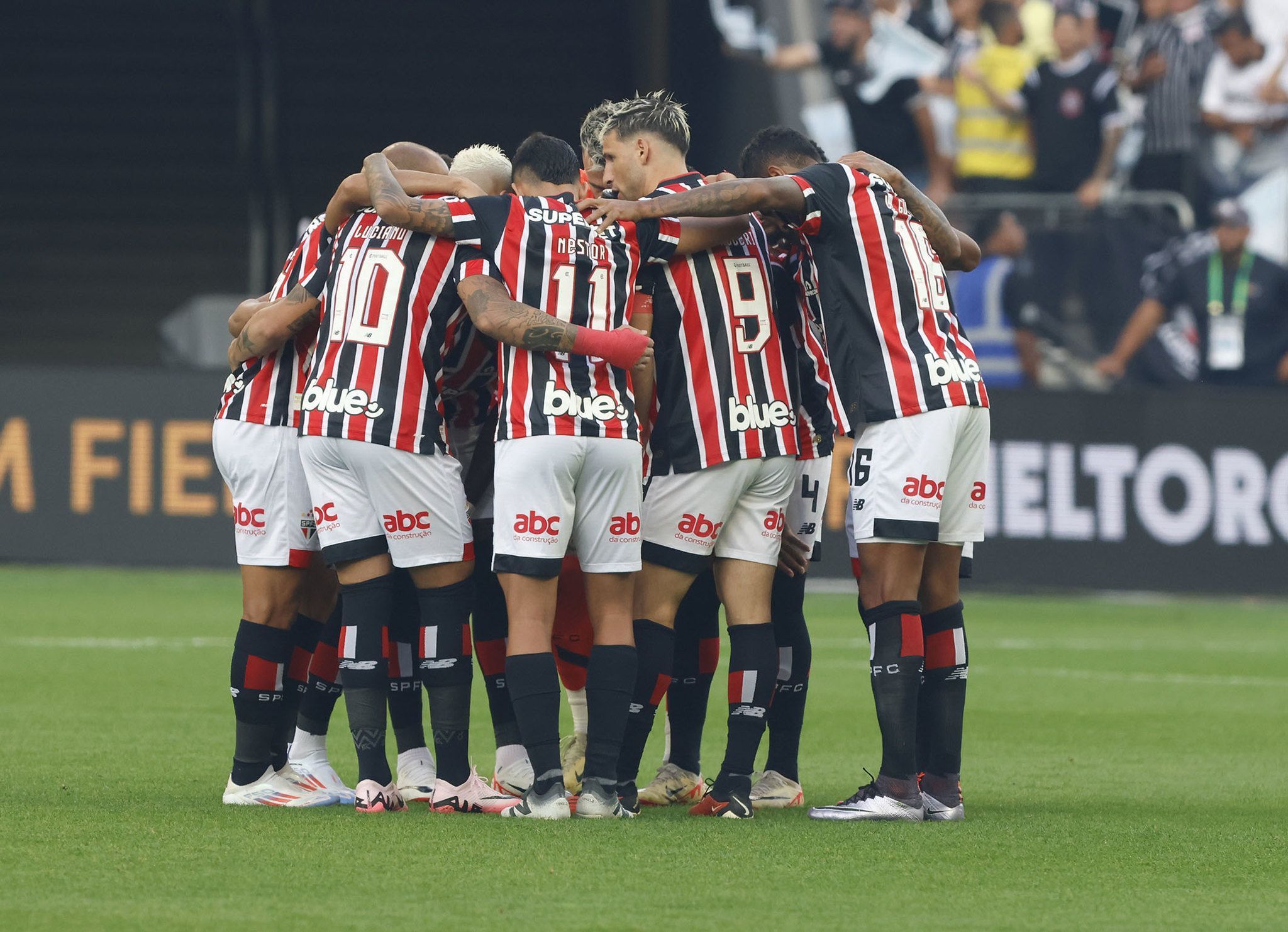 São Paulo abre janela com desejo por lateral e volante; entenda cenário