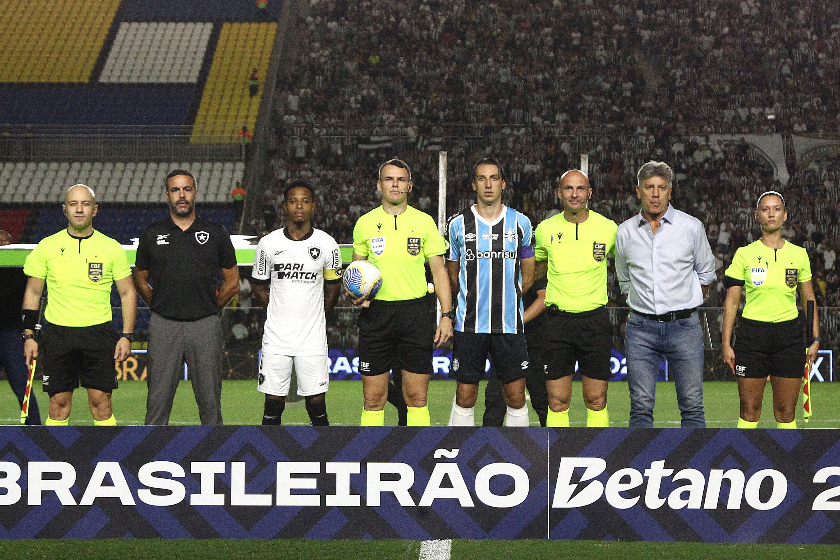 Brasileirão: CBF confirma Botafogo x Grêmio no Mané Garrincha