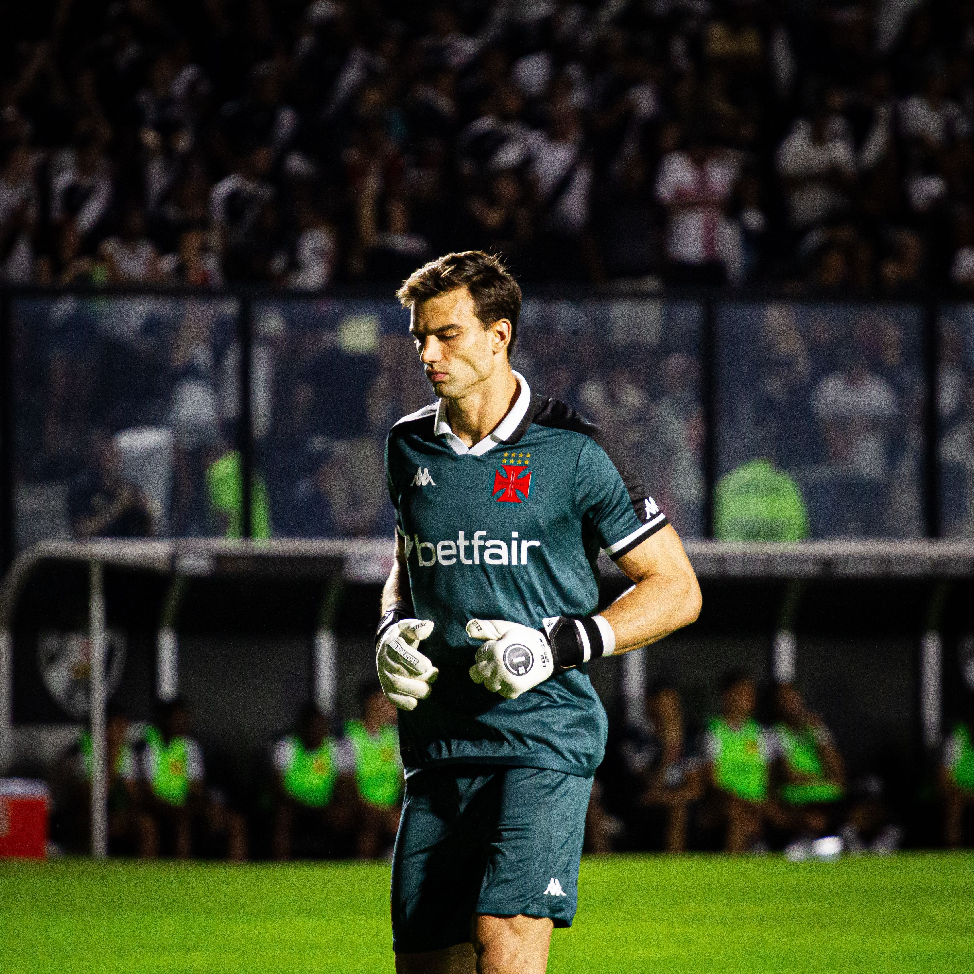 Pressionado, Vasco visita o Juventude por primeira vitória com Álvaro Pacheco