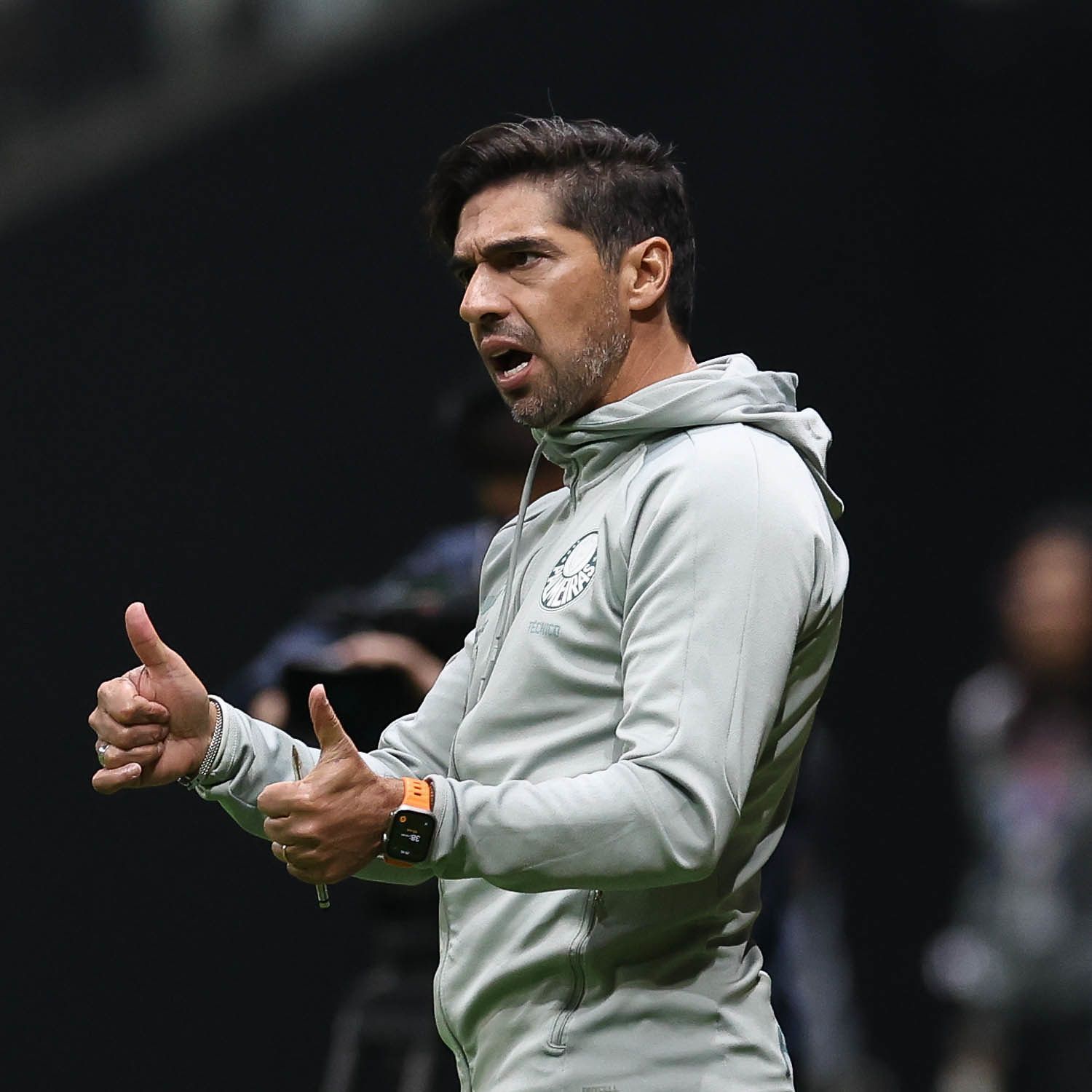Após 'fico' de Dudu, Abel diz como se sente em meio à reformulação do Palmeiras
