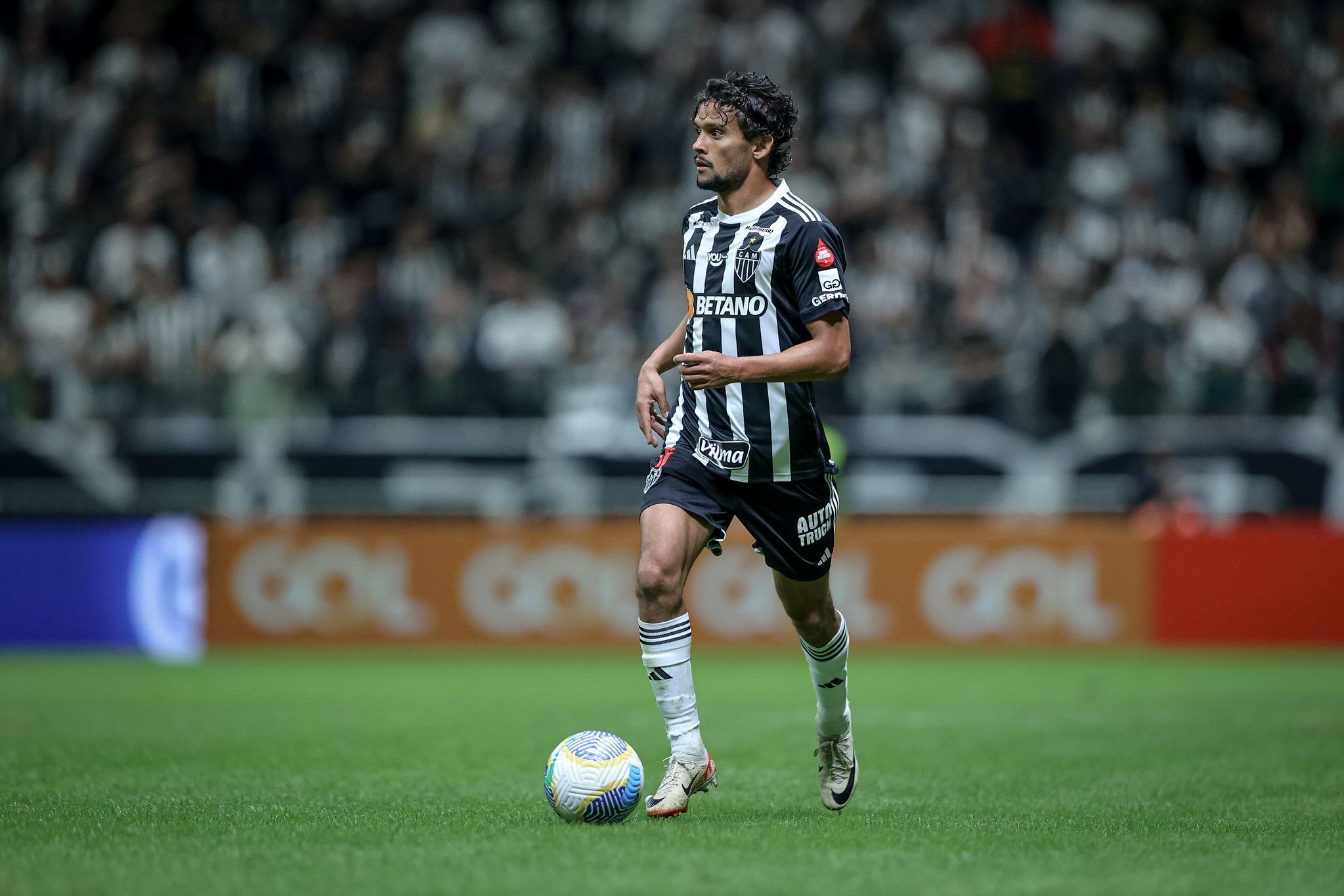 Jogador do Atlético reage ao episódio envolvendo Dudu, Cruzeiro e Palmeiras