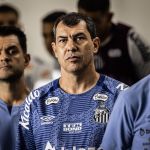 Líder, Carille exalta sequência invicta do Santos e projeta jogo com Coritiba