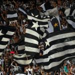 Torcida do Botafogo promete festa no estilo 'anos 90' contra o Palmeiras