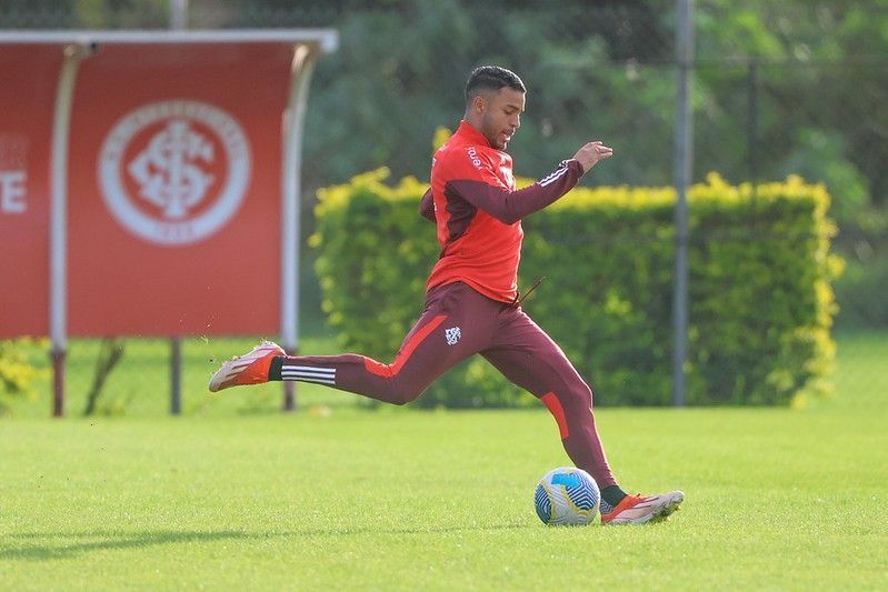 Inter deve ter retorno de lesionados para enfrentar o Palmeiras pelo Brasileiro