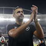 Artur Jorge, do Botafogo, é indicado a prêmio de melhor treinador do mundo