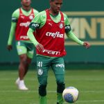 Treino do Palmeiras: clube faz mistério sobre Estêvão para jogo contra Flamengo