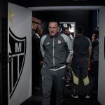 Escalação do Atlético: Milito surpreende e define estreia de reforço em jogo com Vasco