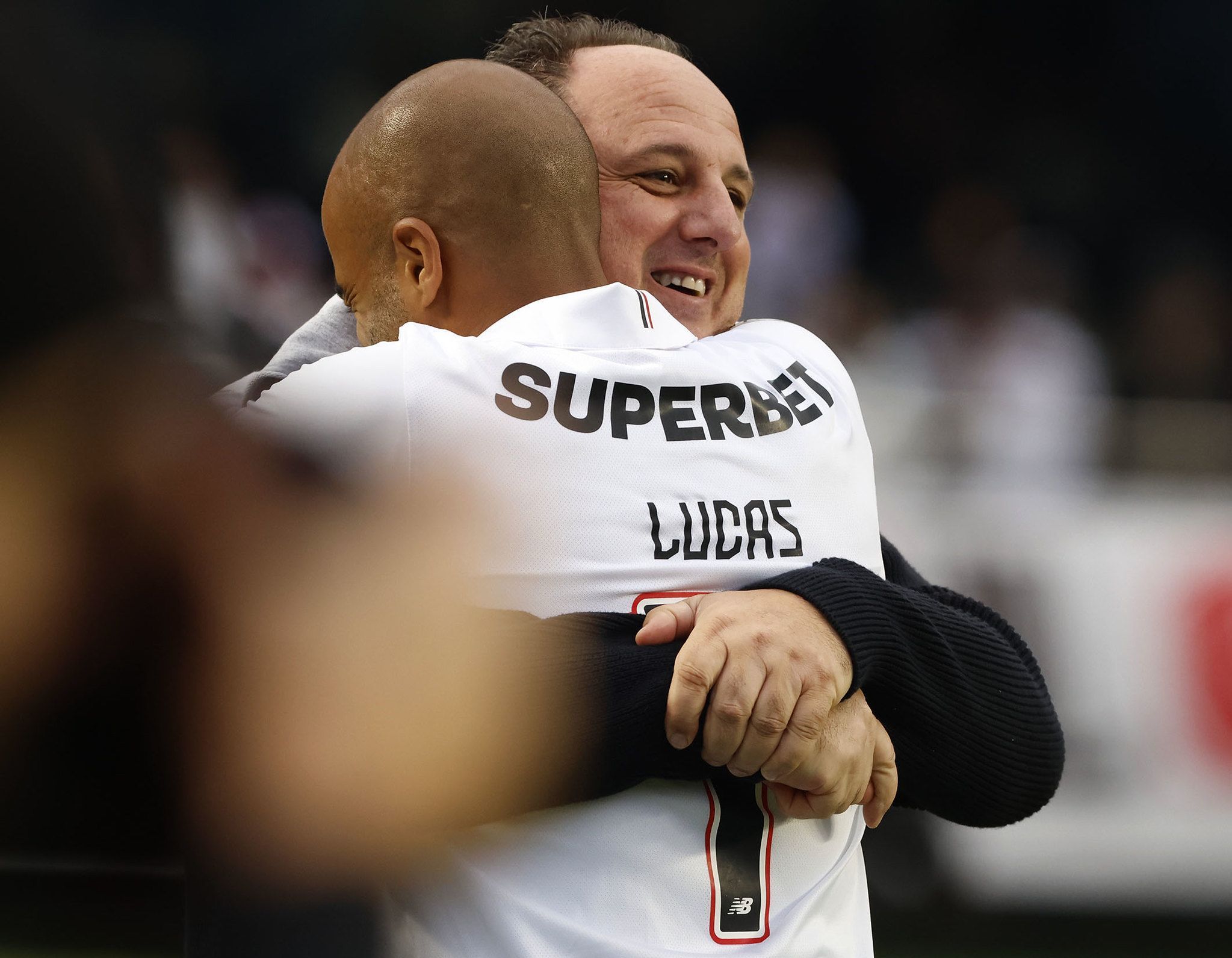 Ceni alfineta novo nome do estádio do São Paulo: 'É Morumbi, tá?'