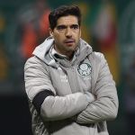 Ídolo do Corinthians, pentacampeão pela Seleção rebate Abel Ferreira, do Palmeiras
