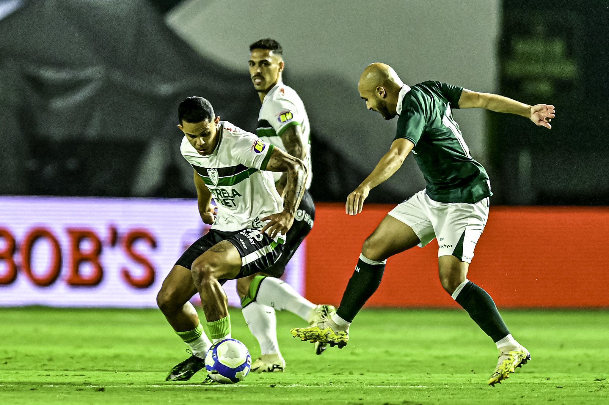 Após nova derrota na Série B, América iguala maior jejum na temporada
