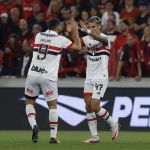 Jogadores do São Paulo apostam quem marcará primeiro gol da temporada; veja