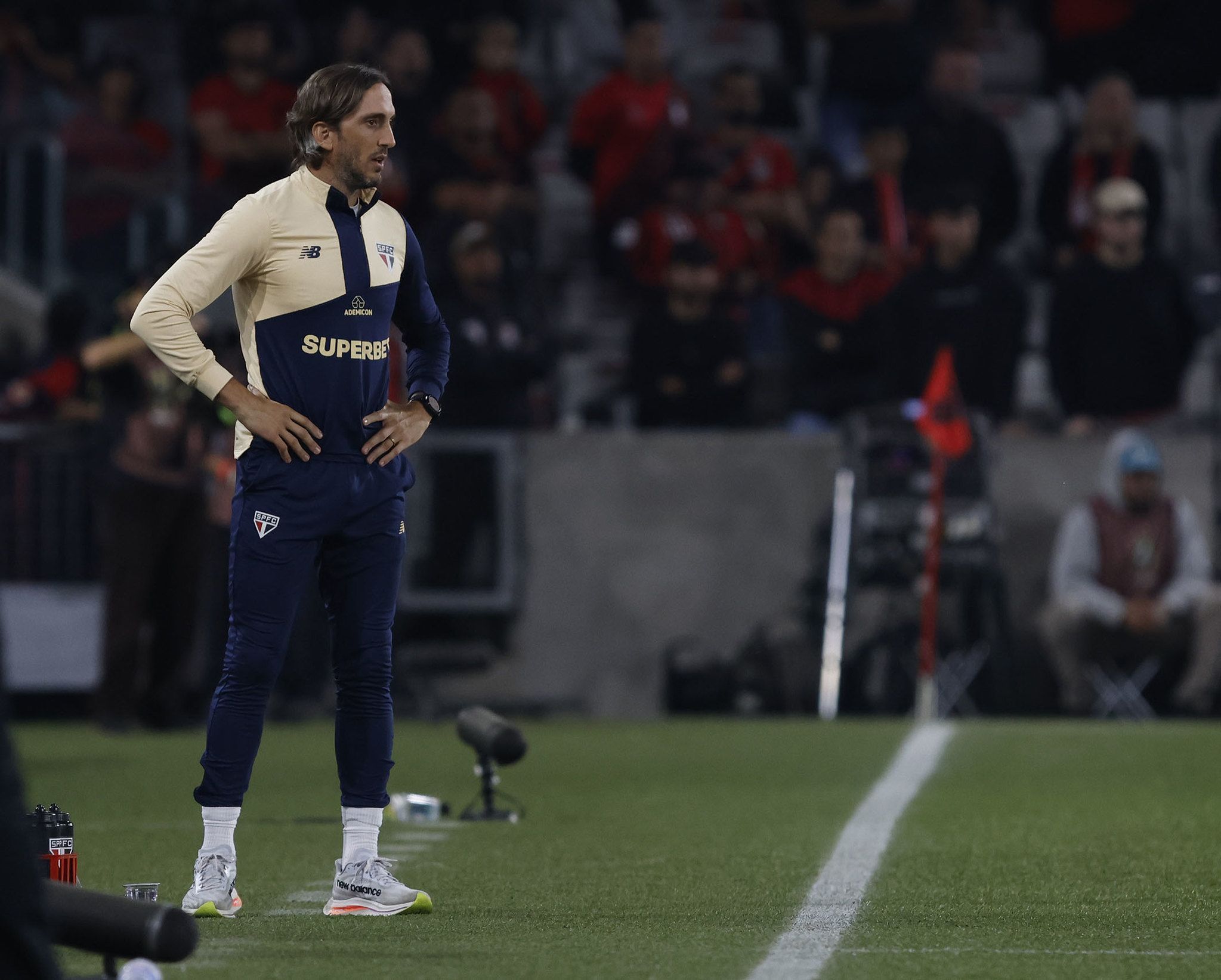 Zubeldía exalta papel de Ferreira no São Paulo e poder de adaptação do time