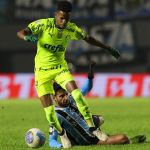 Estêvão marca golaço, lidera Palmeiras contra Grêmio e avalia empate 'relâmpago'