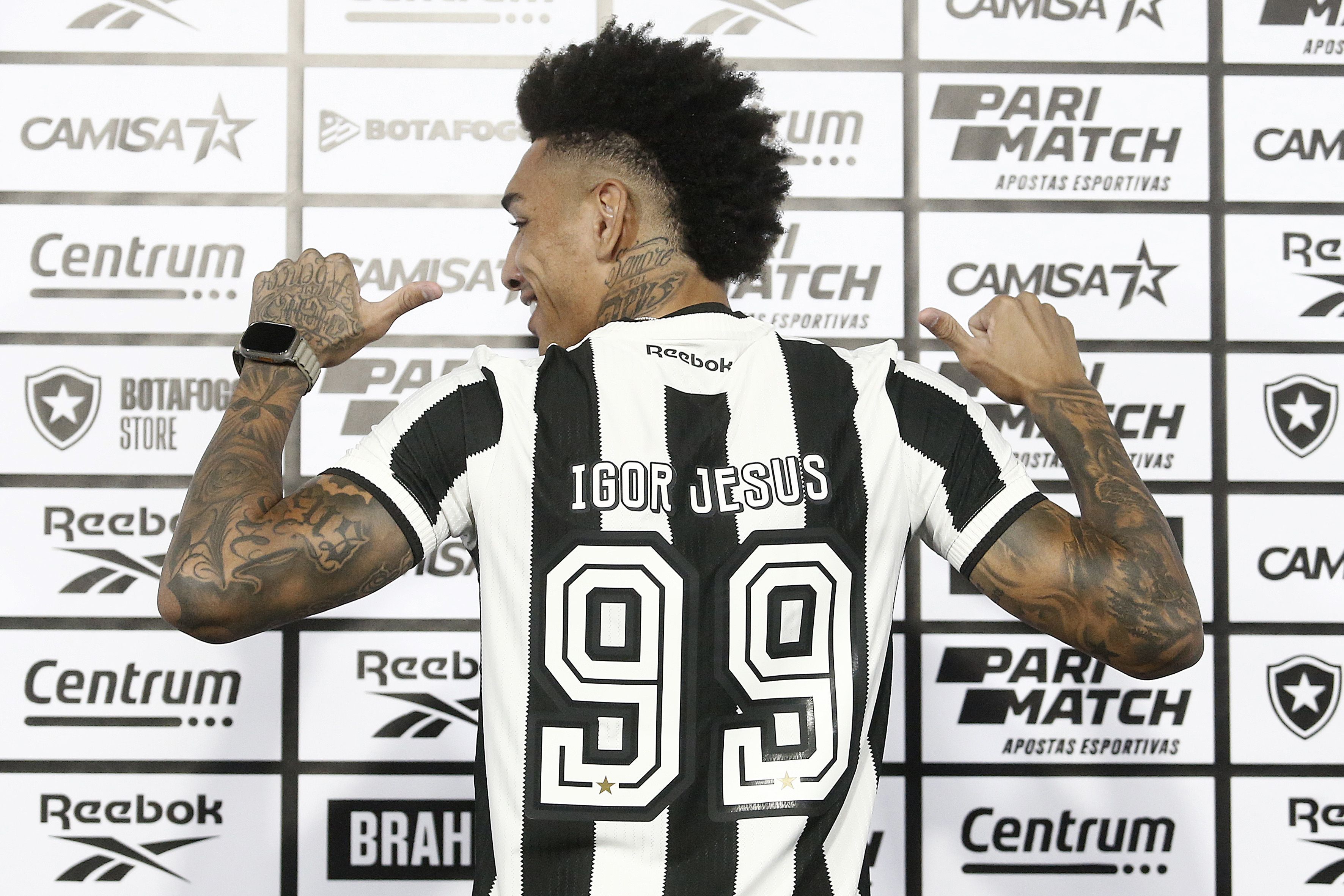 Reforço do Botafogo, Igor Jesus define posição favorita: 'Fazer gol é muito bom'