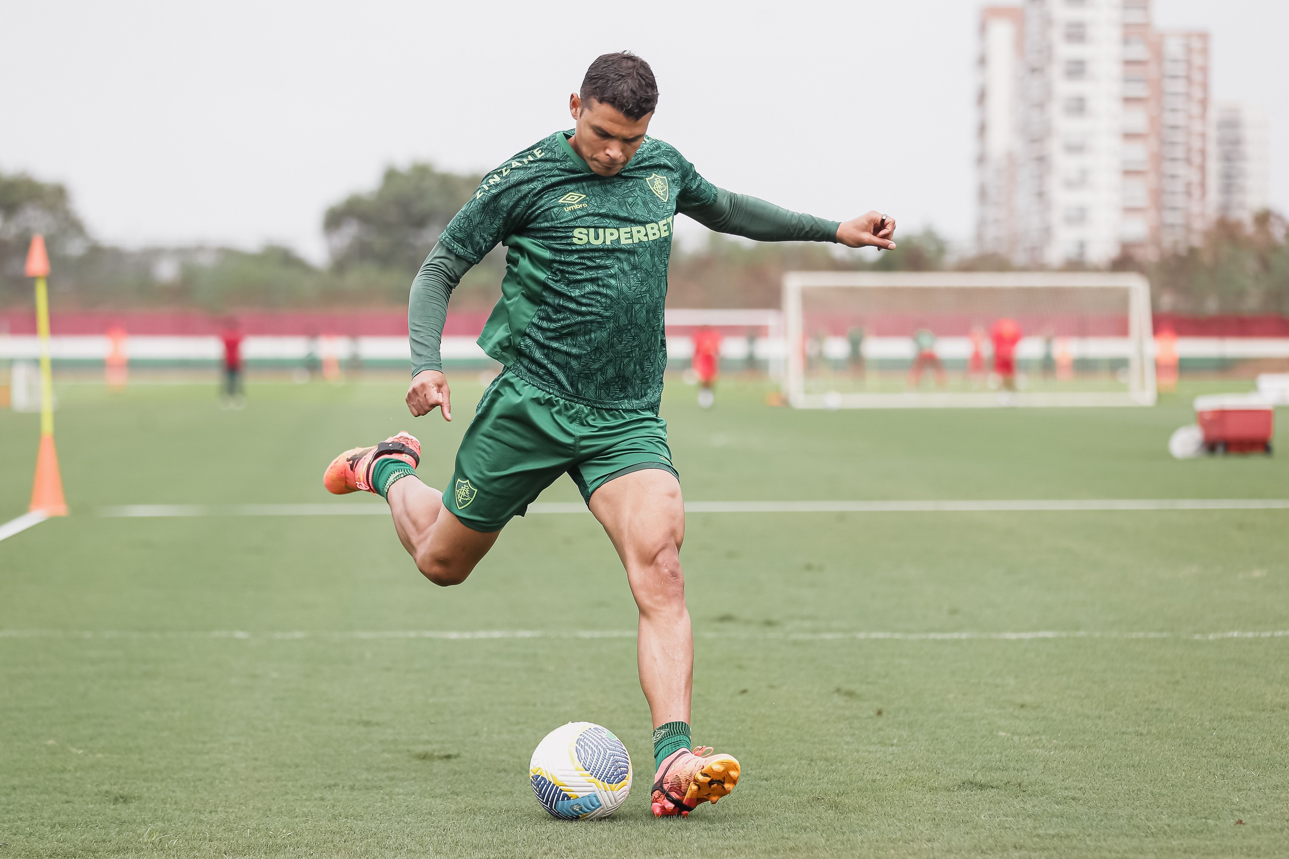 Thiago Silva vai estrear? Saiba quando o Fluminense pretende ter o defensor