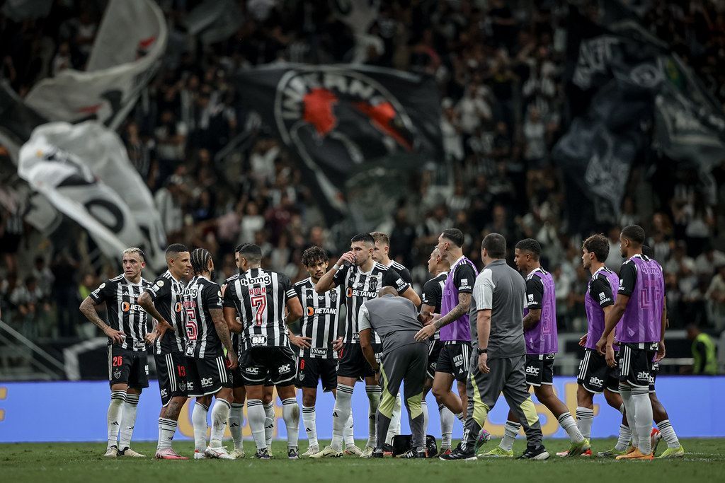 Com vitória sobre o São Paulo, Atlético quebra jejum na Arena MRV