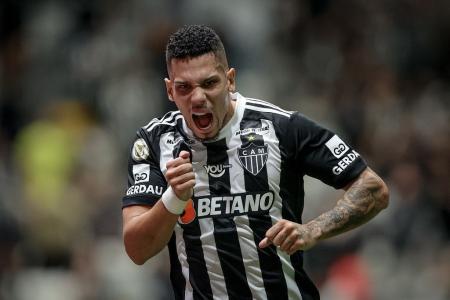 Paulinho terminou a temporada 2023 com 31 gols marcados